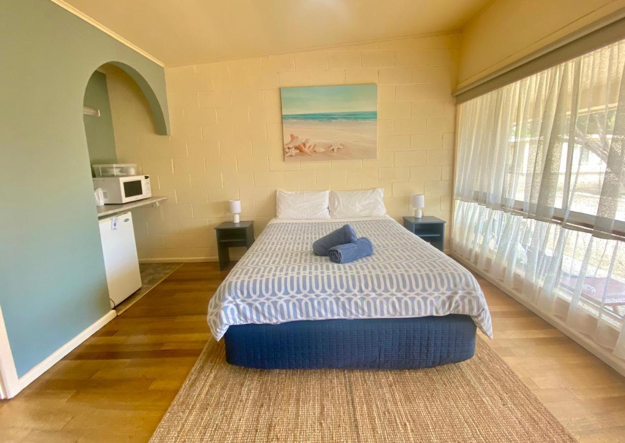 Rye Beach Motel Australia Bagian luar foto