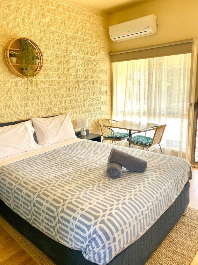 Rye Beach Motel Australia Bagian luar foto